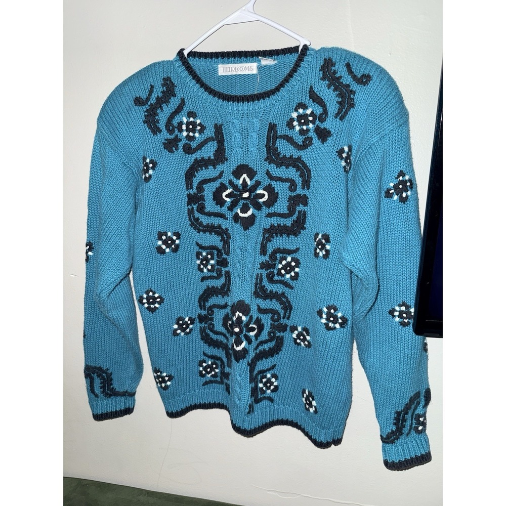 VTG Heirloom Collectibles Floral Sweater Blue Medium Cottagecore